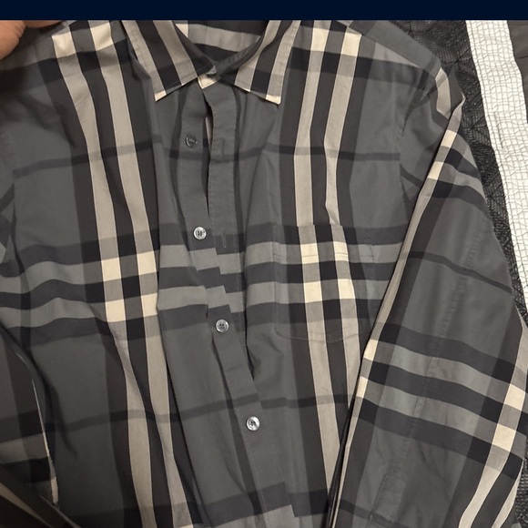 Gray Burberry butter down